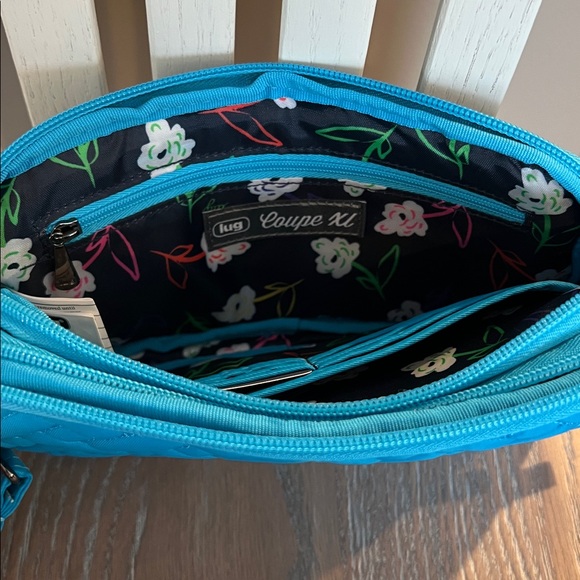 Coupe XL RARE Sky Blue🩵 - Picture 4 of 11